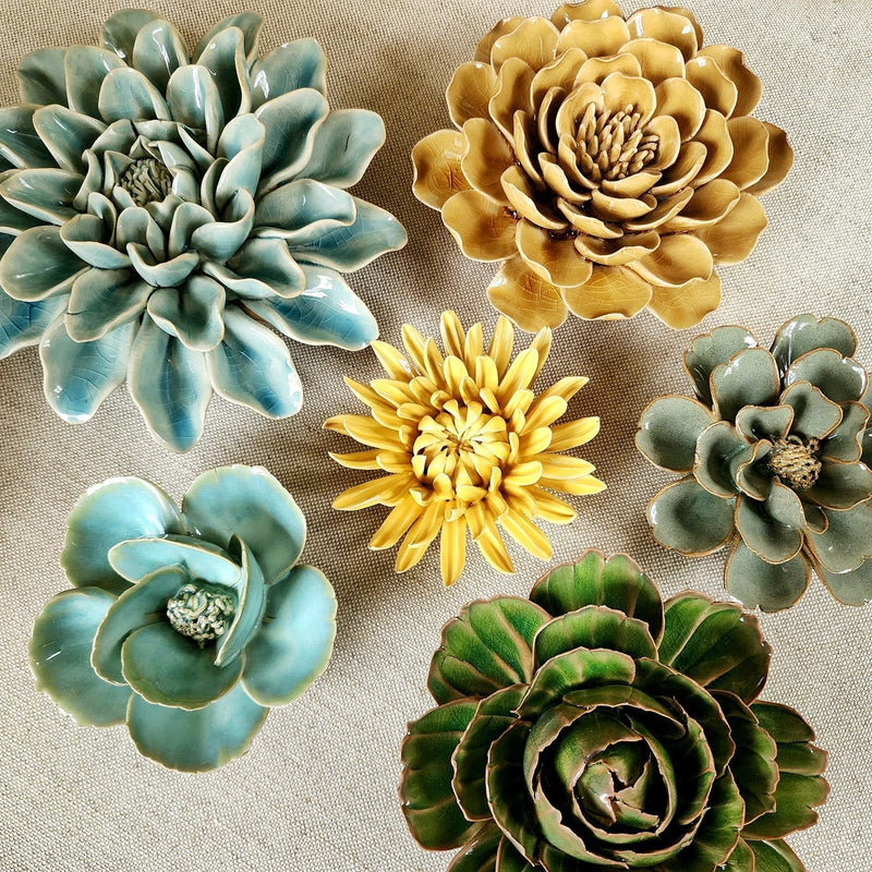 showing all 6 ceramic flowers 