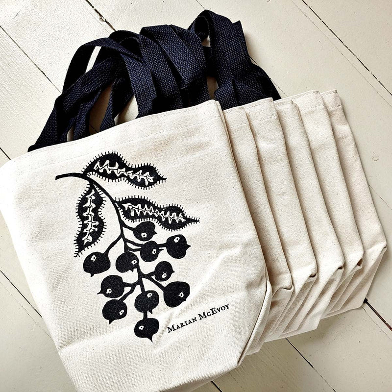 Marian McEvoy: 4 Bottle Tote Bag - The Punctilious Mr. P's Place Card Co.