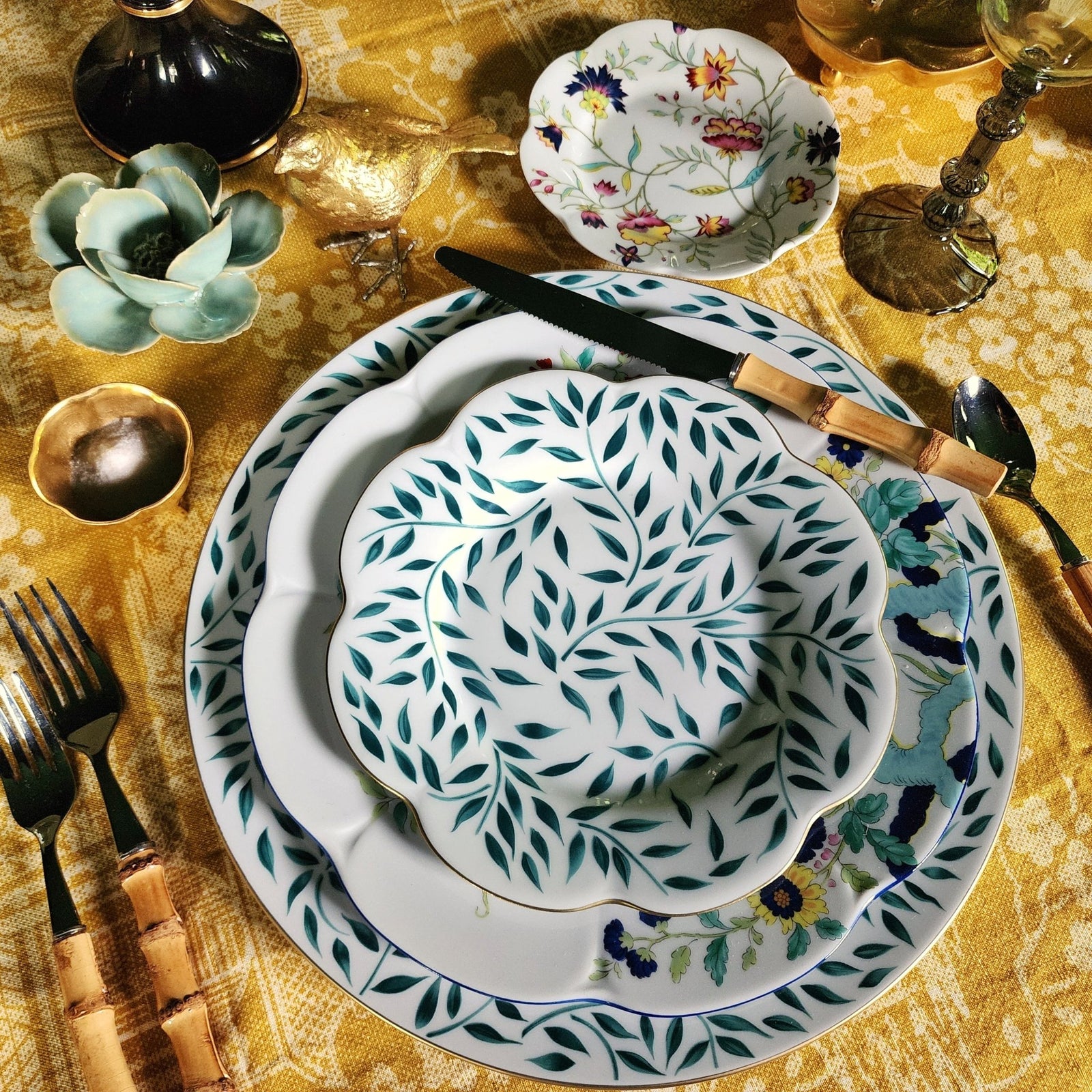 royal-limoges-floral-foliage-
