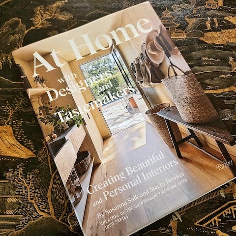 At home with designers and tastemakers book cover by susanna salk and stacey bewkes